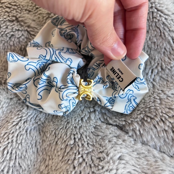 Celine Scrunchie Triomphe Camo in Silk and Brass and Gold Finish - Picture 2 of 6